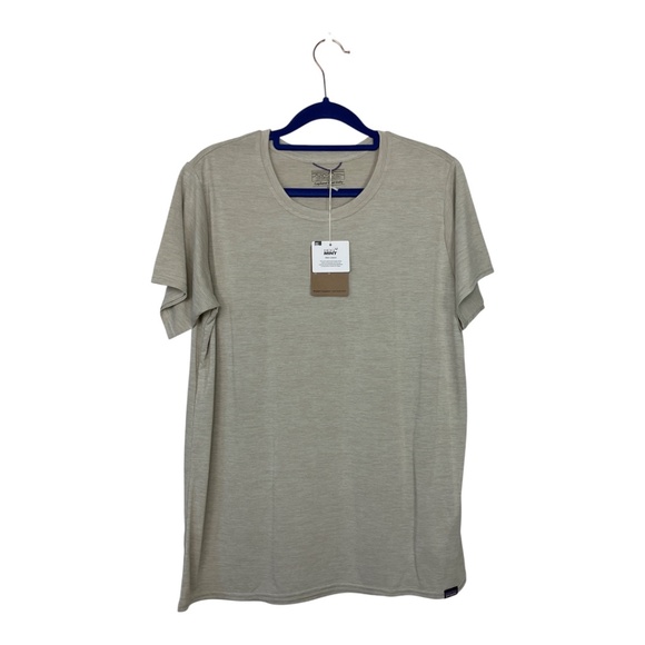 Patagonia Women's Capilene Cool Daily Tee NWT - Picture 3 of 8